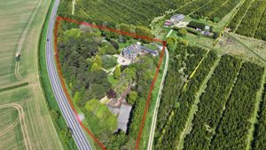 Aerial Plan- click for photo gallery